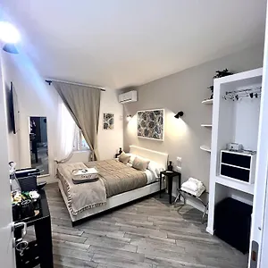 3* Konukevi Spagna